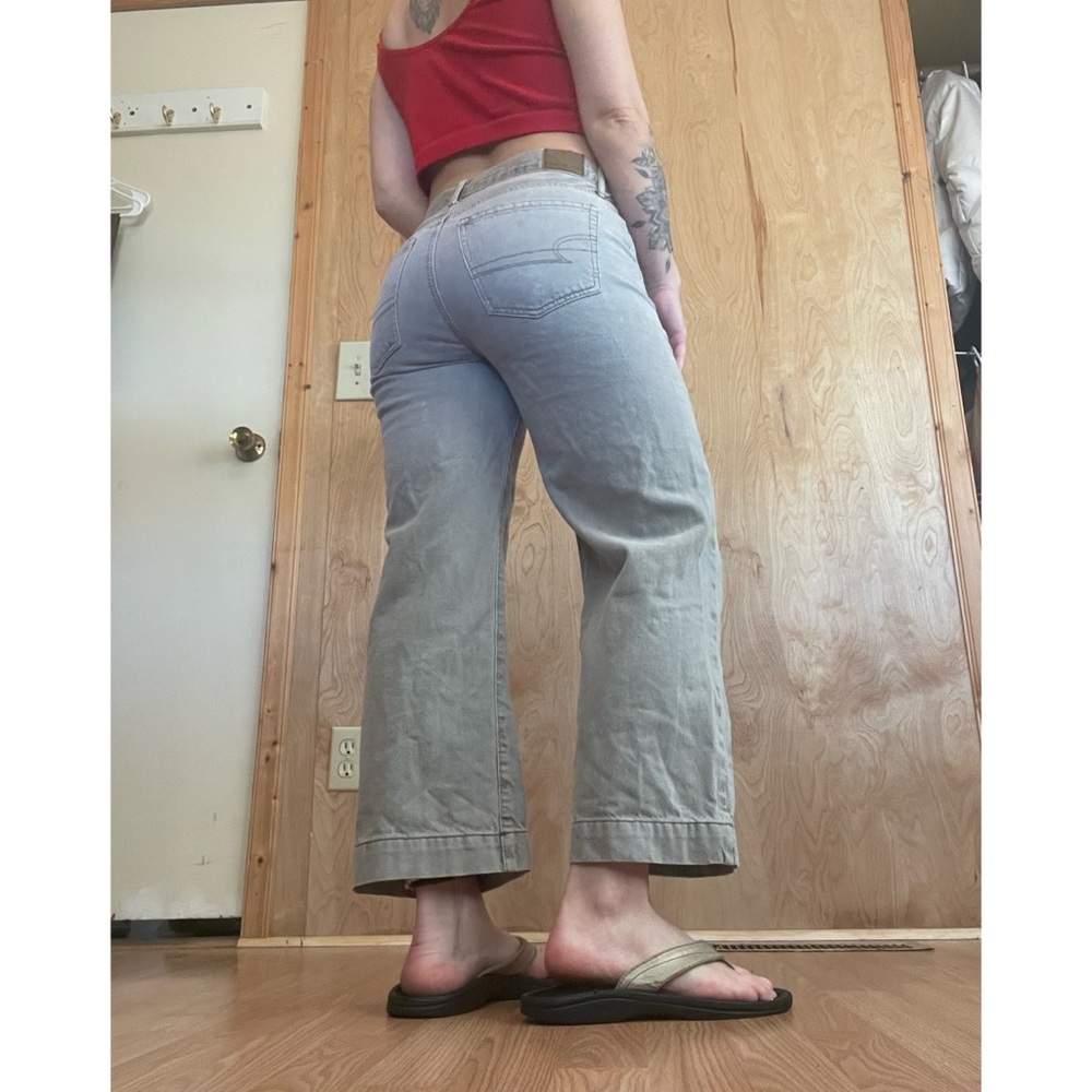 American Eagle Outfitters Gray Cropped Ankle Jeans